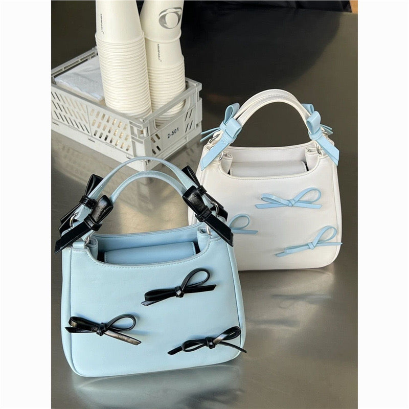 Bow bucket bag