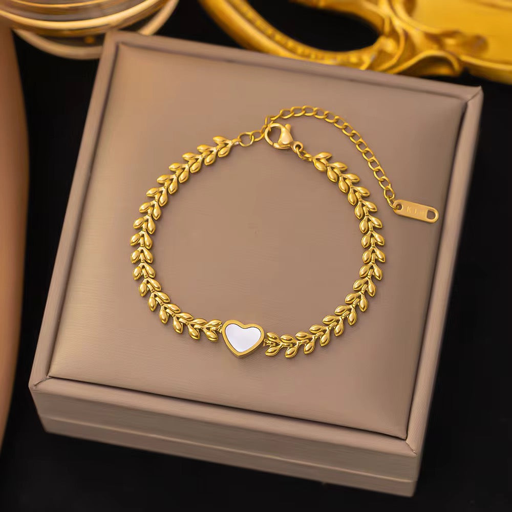 Top Quality Adjustable 18k Gold Stainless Steel Heart Butterfly Bracelet Women Fashion Eyes Chain Bracelet Jewelry for Gift