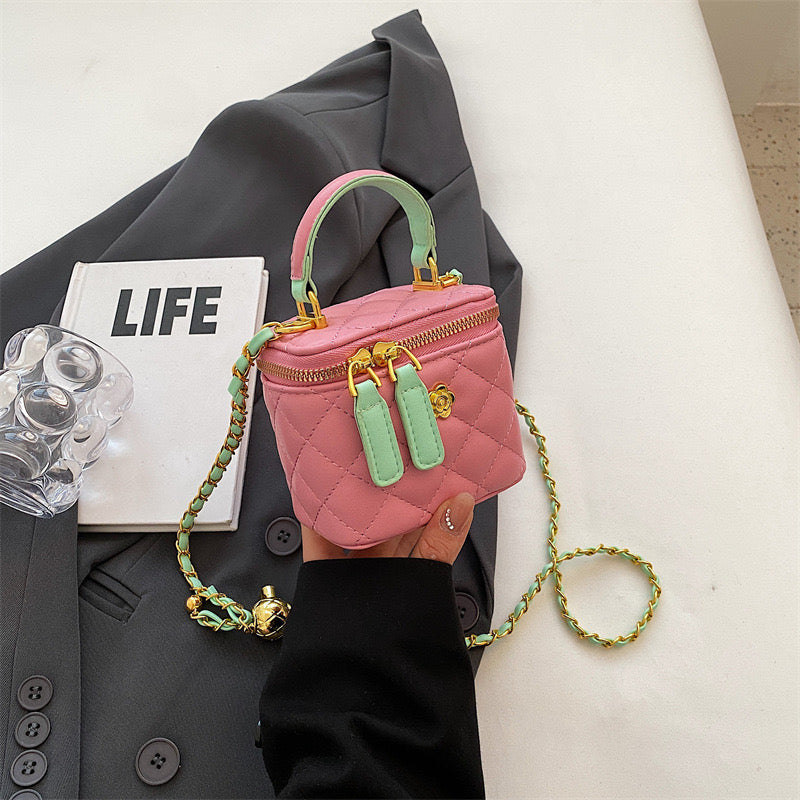 Vielseitige kleine und große Handboxtasche mit Stickerei