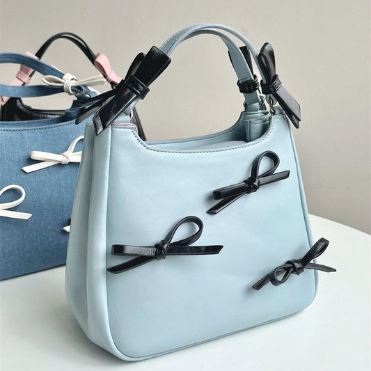 Bow bucket bag